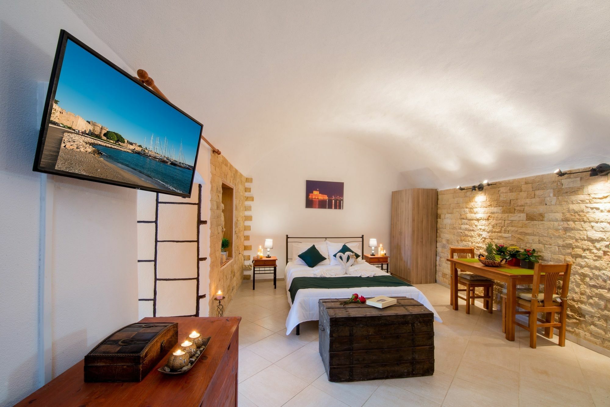 Emerald Dream House Rhodes City
